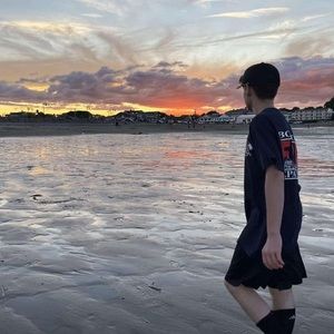 Meet your Posher, Dakota